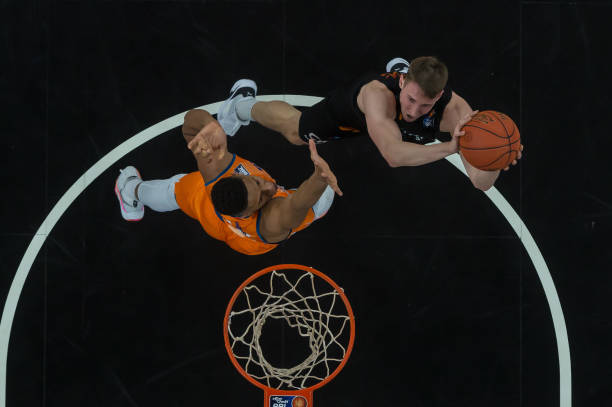 用底线和网 用底线和网